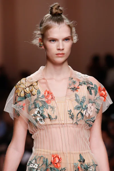 Look 141